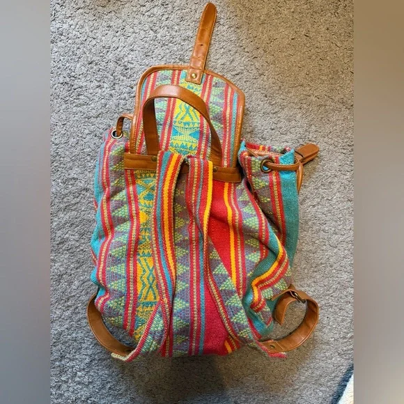 Colorful Drawstring Backpack - Picture 2 of 3
